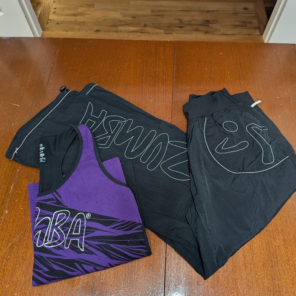 Zumba Fitness Cargo Pants and Tank Top